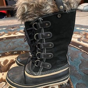 Sorel Joan of Arctic Size 7